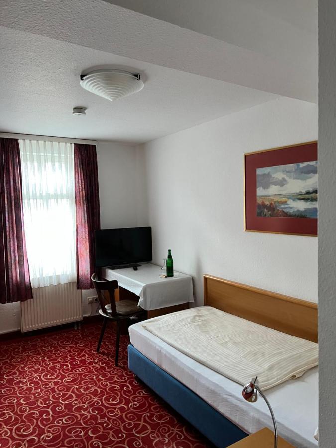 Hotel Schwartzer Loewe Babenhausen  Exteriör bild