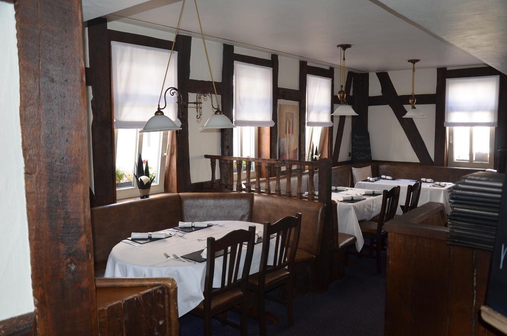 Hotel Schwartzer Loewe Babenhausen  Exteriör bild